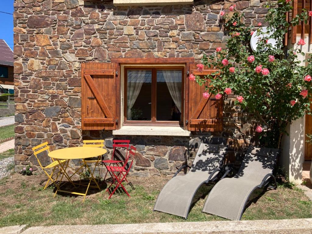 Photo de la galerie de l'établissement Location appartement 4 couchages en rez de jardin, à La Cabanasse