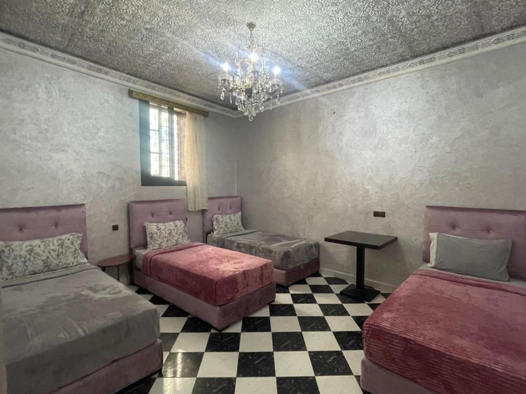 Casa Medina Sanaa Tetouan - Chambre Quadruple Avec Salle De Bain Privée