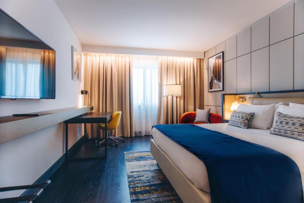 Crowne Plaza Belgrade by IHG - Resim 12