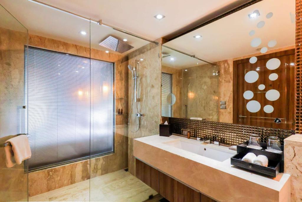 The Sanctuary Resort Pattaya, BW Signature Collection - Resim 14