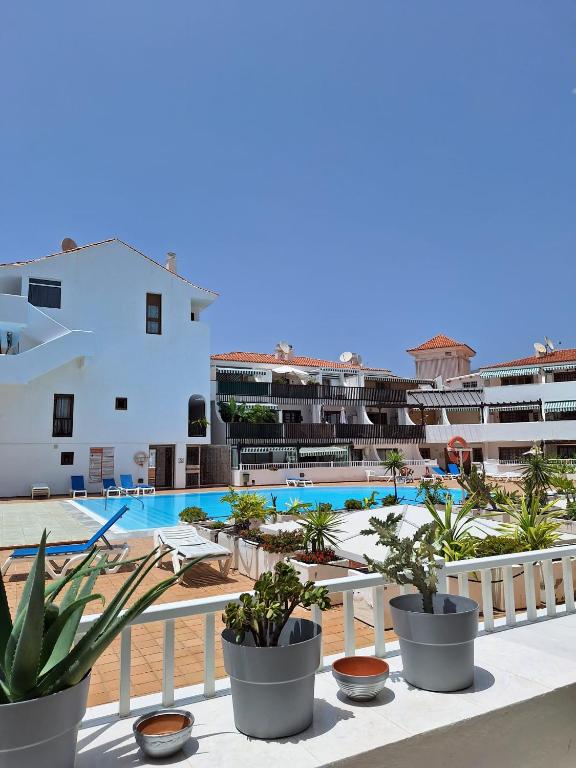 Ocean Breeze, Adeje – Updated 2023 Prices