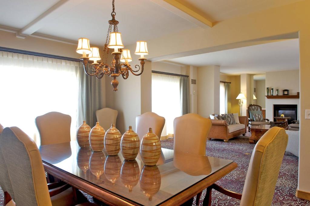 Posezení v ubytování JW Marriott Tucson Starr Pass Resort