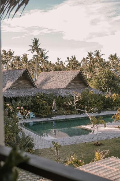Bazén v ubytování Kaimana Resort Siargao nebo v jeho okolí