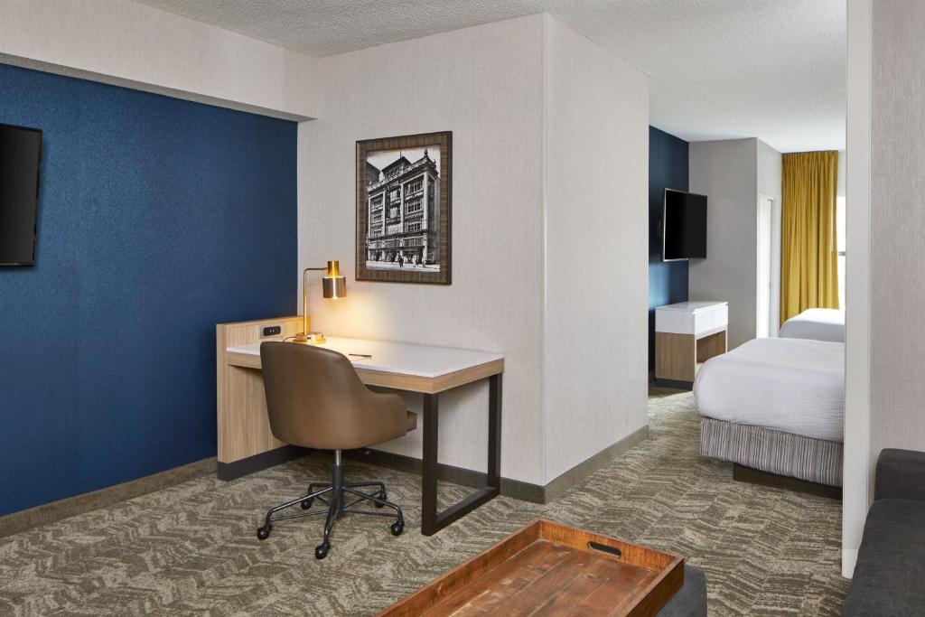SpringHill Suites Memphis Downtown photo