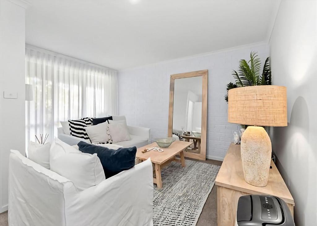 Casa Blanca, Malua Bay (updated prices 2024)