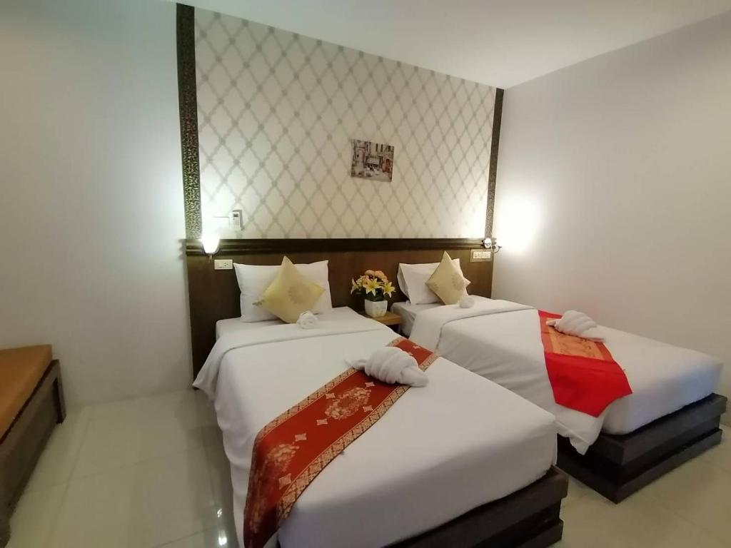 NJ PATONG HOTEL - Resim 40