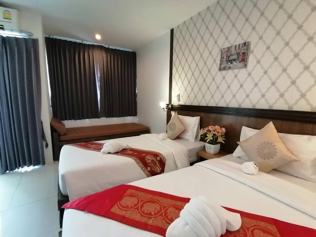 NJ PATONG HOTEL - Resim 45