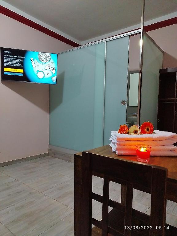 TV a/nebo společenská místnost v ubytování Casa CORAZON DE LEÓN AQP