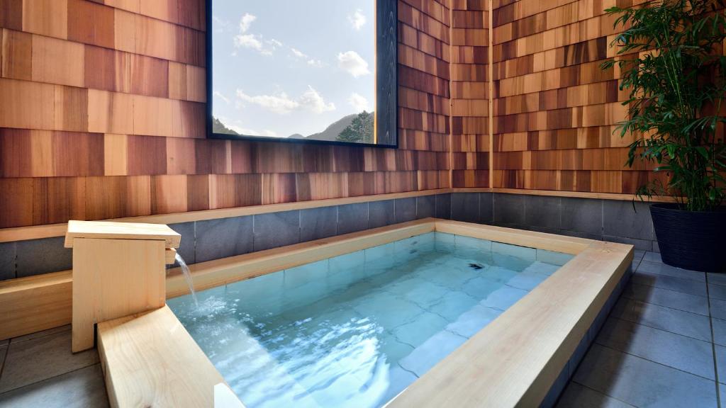 Fotografie z fotogalerie ubytování 鹿覗きの湯つるや v destinaci Nakanojo