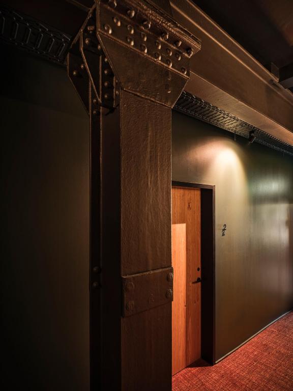 sly Berlin - Resim 39