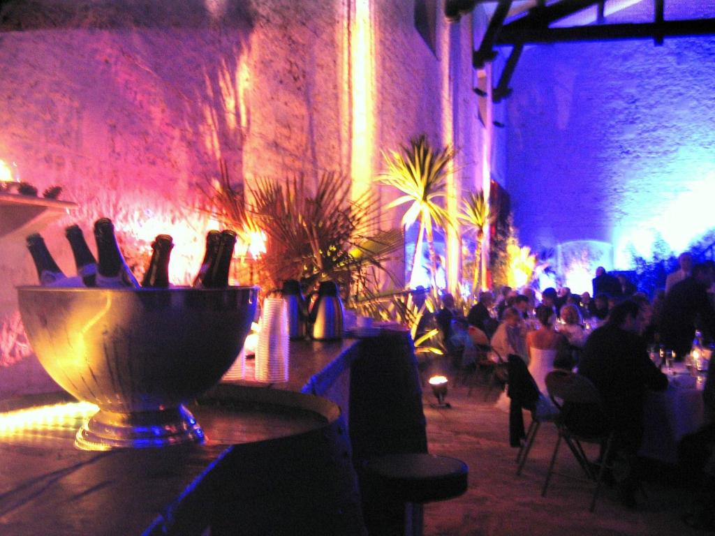 Domaine des Chais, Thénac (updated prices 2025)