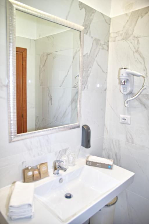 Hotel Hiberia - Resim 42