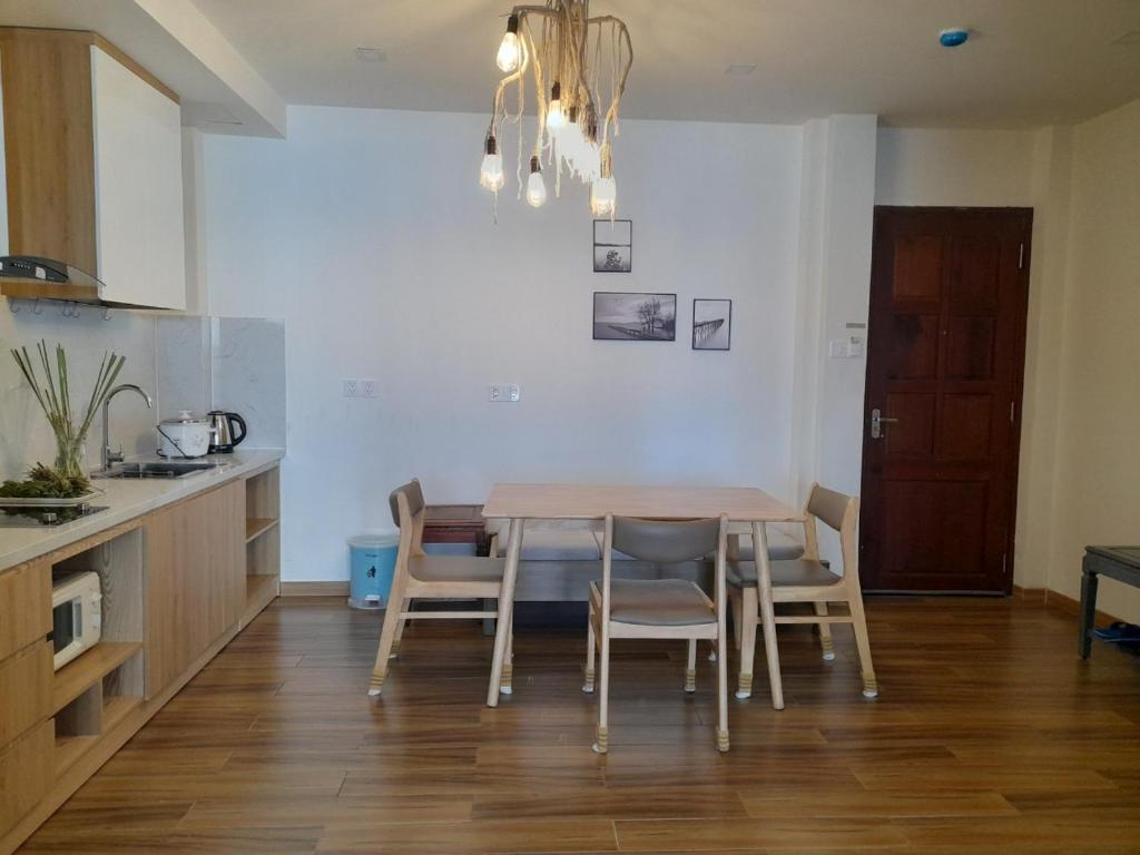 Nhà bếp/bếp nhỏ tại Happy Home