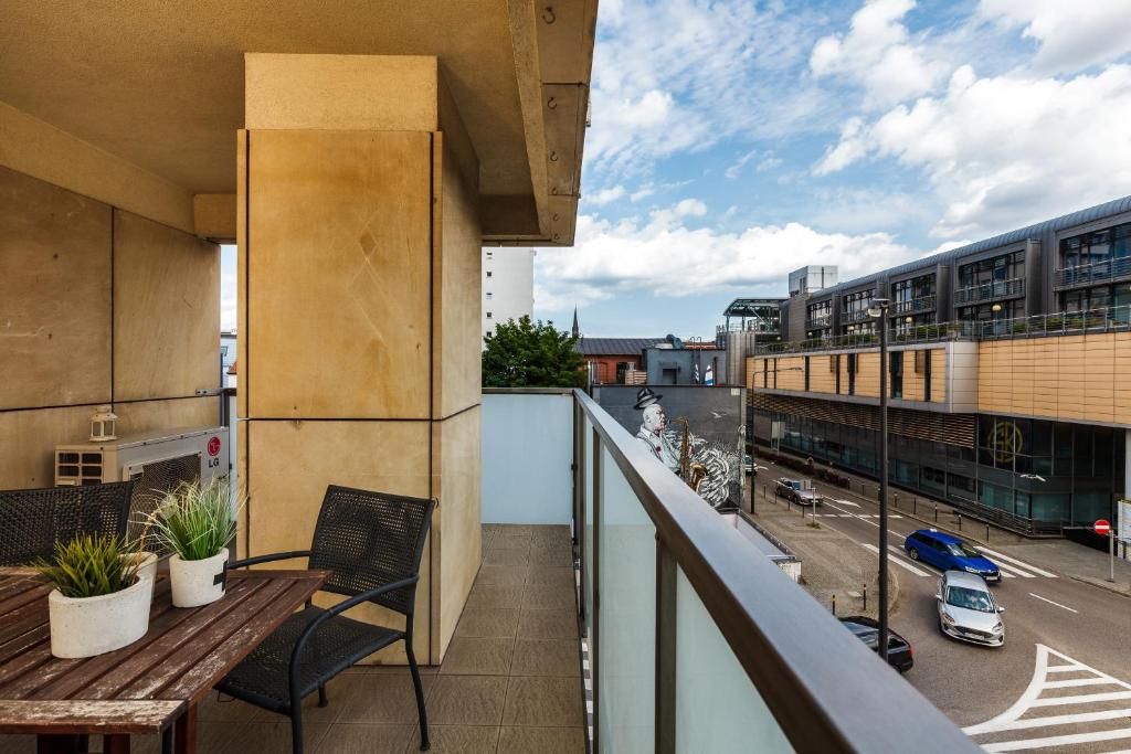 Balkón nebo terasa v ubytování Quattro Loft Hostel