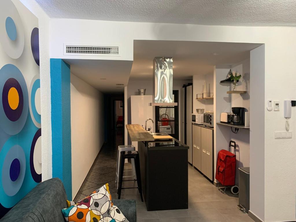 Kuchyňa alebo kuchynka v ubytovaní Magnifique Appartement • vue sur mer • Santa Pola