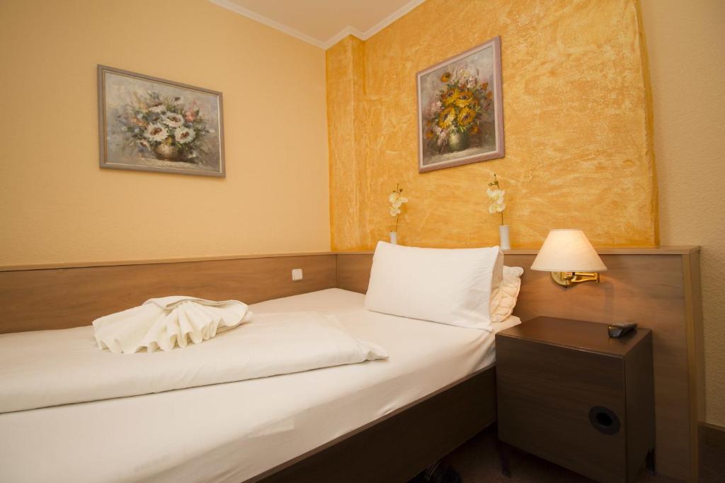 Hotel Spreewitz am Kurfürstendamm - Resim 27