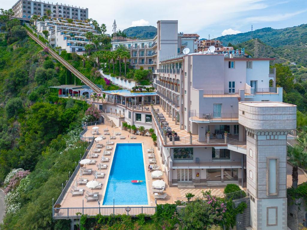 Hotel Antares
