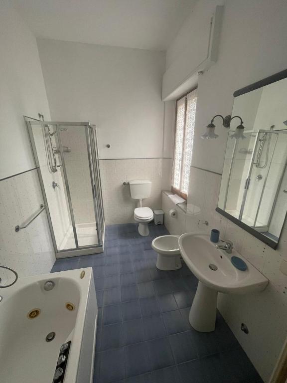 Kúpeľňa v ubytovaní Villa Remignoli
