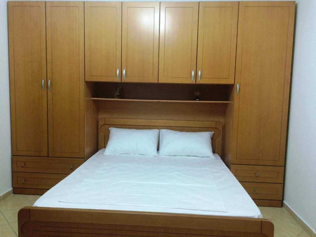 Golem Apartments - Image 8