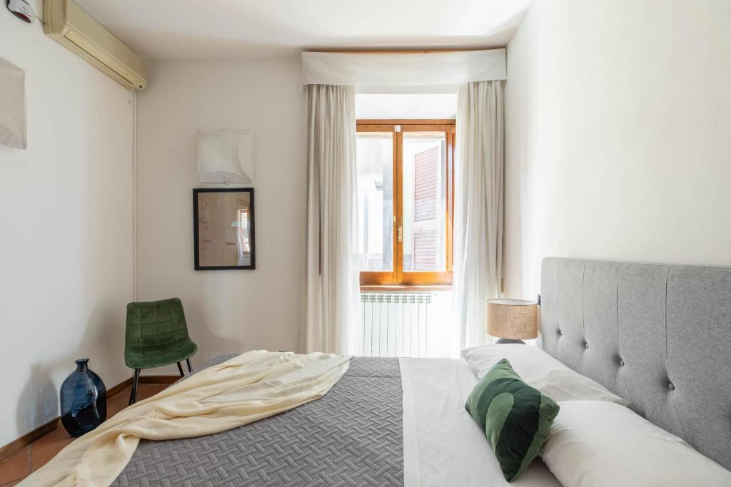 Posedenie v ubytovaní iFlat Pantheon's roomy and friendly apartment