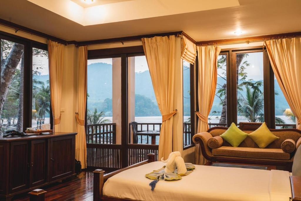 Kooncharaburi Resort - Koh Chang - Quarto Duplo Com Vista Para O Mar
