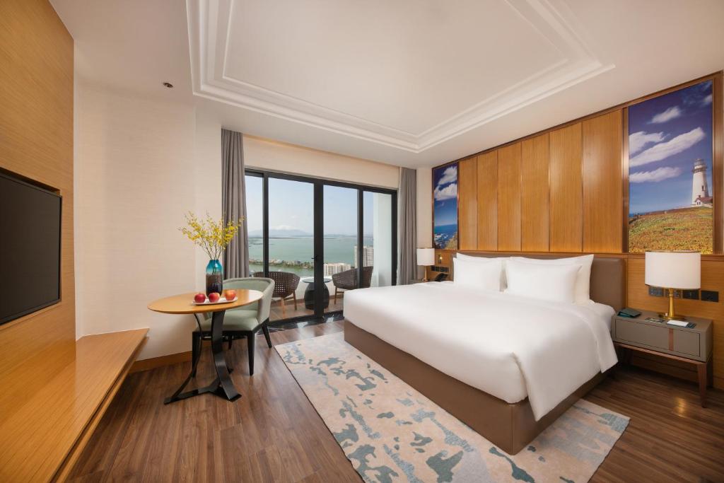 Grand Hyams Hotel - Quy Nhon Beach - 2