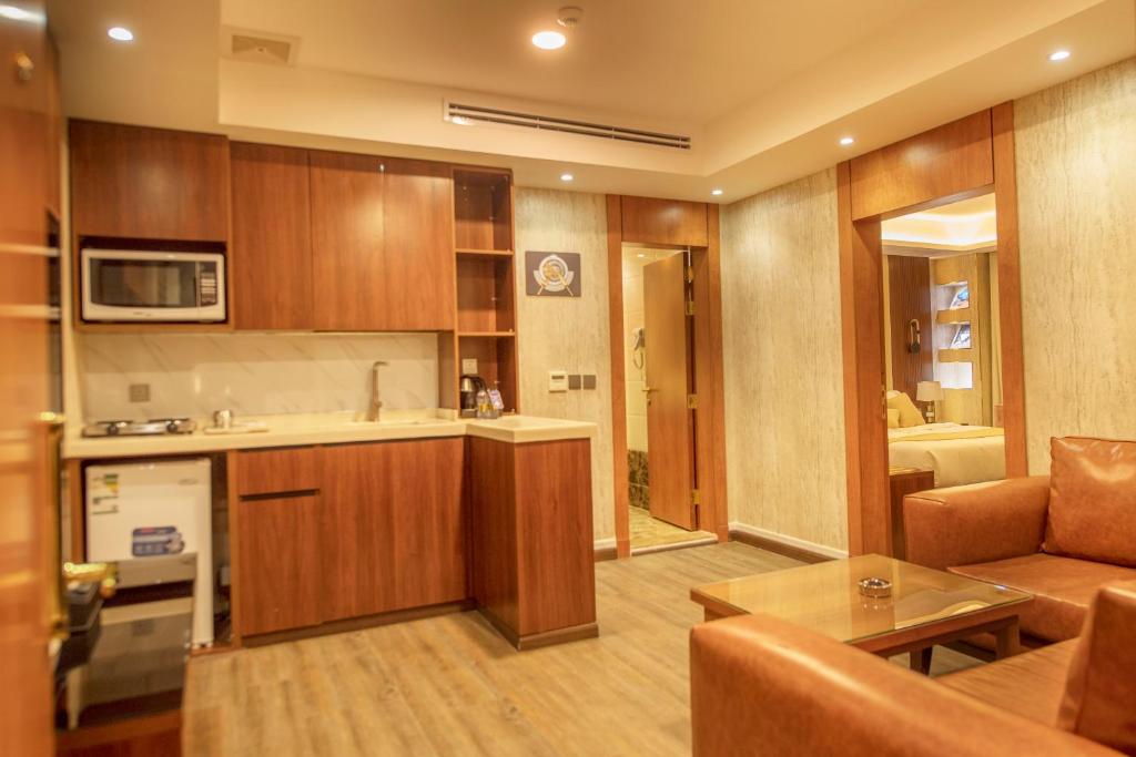 Kuchyň nebo kuchyňský kout v ubytování Sparrow Apartments Hotel