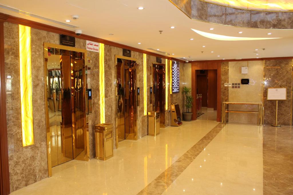 Vstupní hala nebo recepce v ubytování Sparrow Apartments Hotel