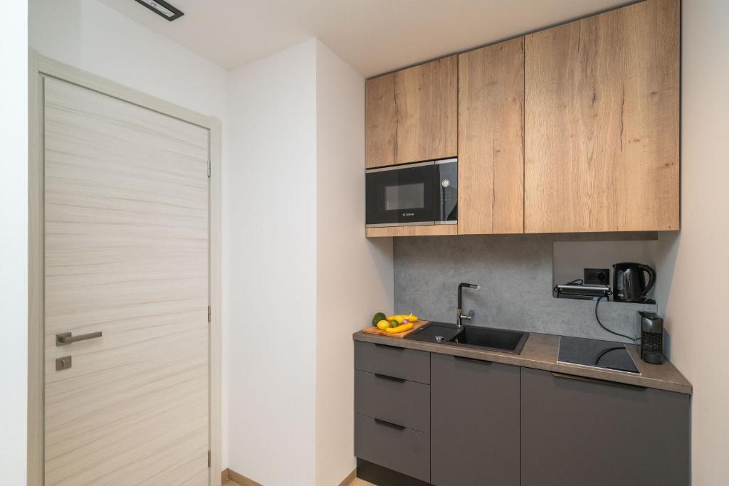 Apartments Villa Royale - 7