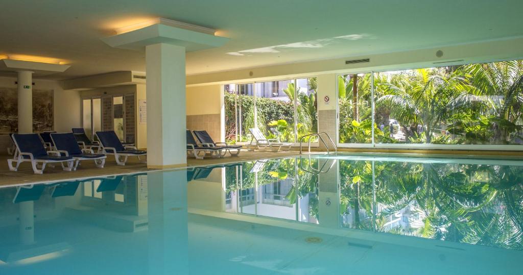 Bazén v ubytování Buganvilia Studio Hotel nebo v jeho okolí