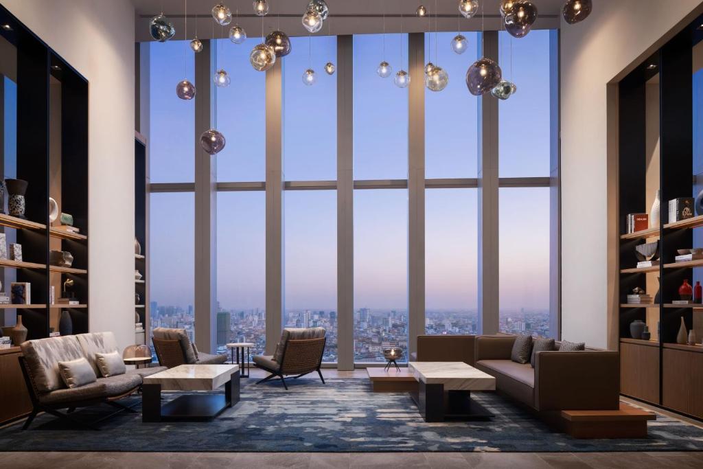 Posezení v ubytování Fairfield by Marriott Phnom Penh