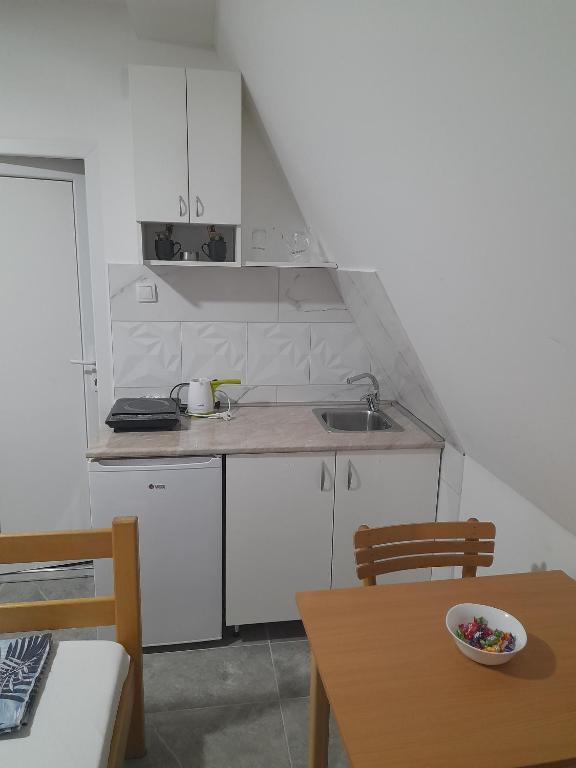 LIBERO APARTMANI - 双室