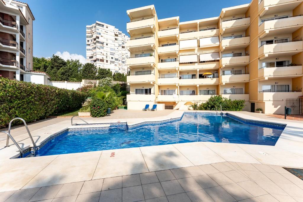 Bazén v ubytování Sunrise Haven, Spacious, Bright, Pool, Terraces nebo v jeho okolí