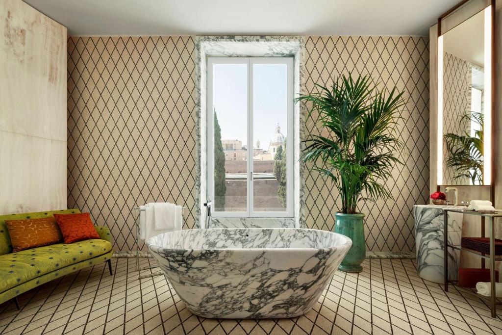 Posezení v ubytování Bvlgari Hotel Roma