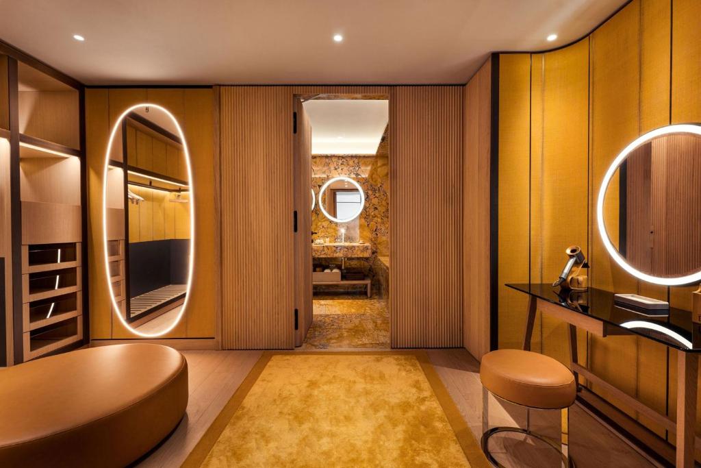 Posezení v ubytování Bvlgari Hotel Roma