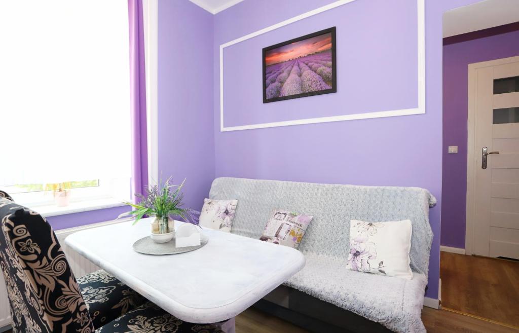 Posedenie v ubytovaní Apartament Lawendowy