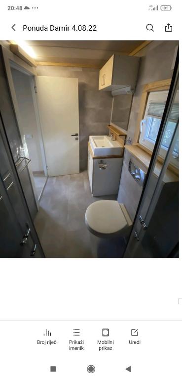Kuchyň nebo kuchyňský kout v ubytování Mobil house nevera 2