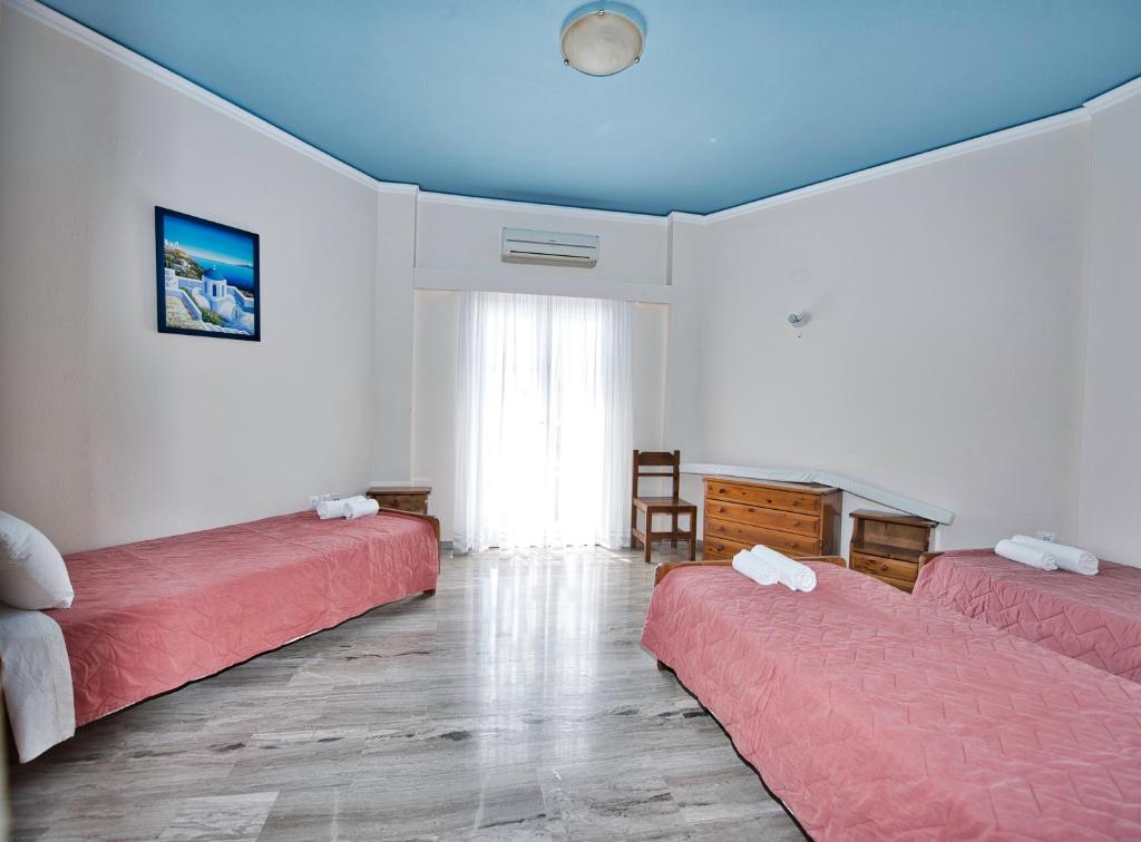 Zdjęcie z galerii obiektu Villa Nikos Karamolegkos Kamari w mieście Kamari
