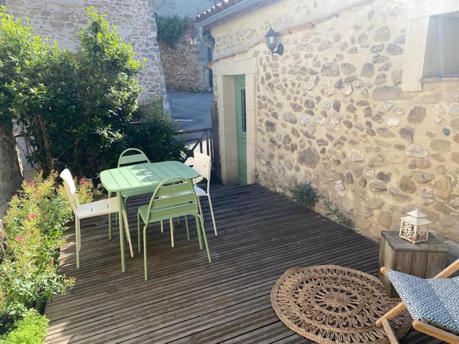 Patio nebo venkovní prostory v ubytování Gîte à Upie (Drôme)