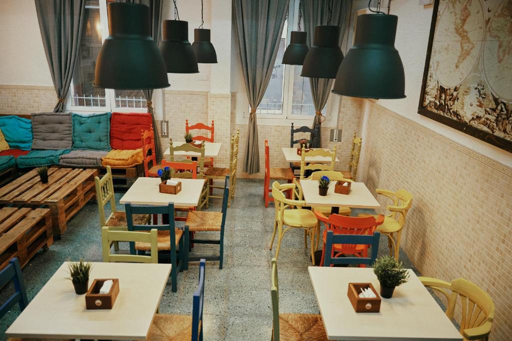 A seating area at LOFT HOSTAL Group