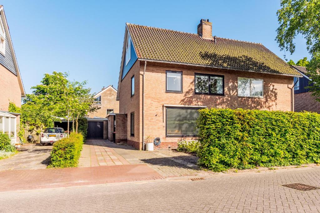 Budova, kde se prázdninový dům nachází