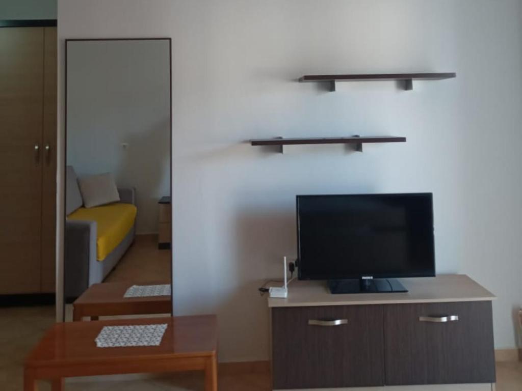 Have the best holidays in our apartment - Image 5