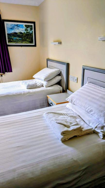 Cober Hill - Budget Twin Room