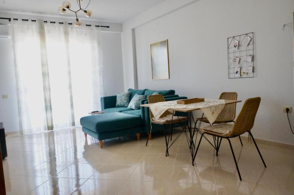 Serene Green One-Bedroom Condo - Imazhi 4