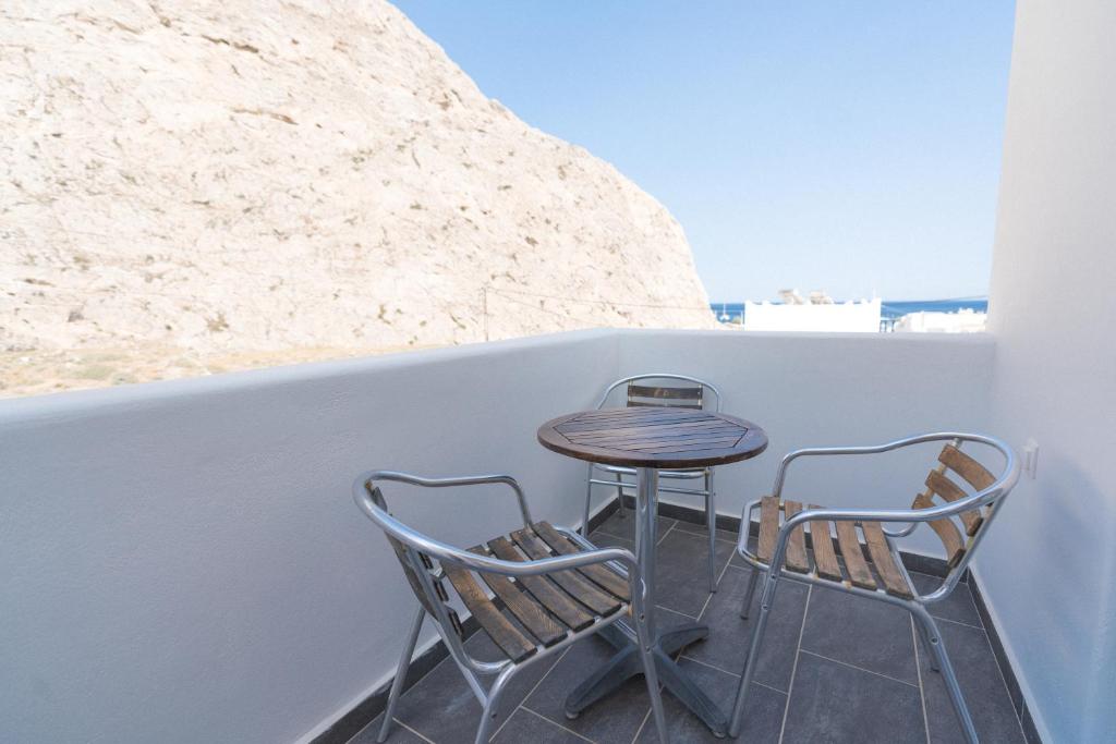 Dodomar Selections - 16