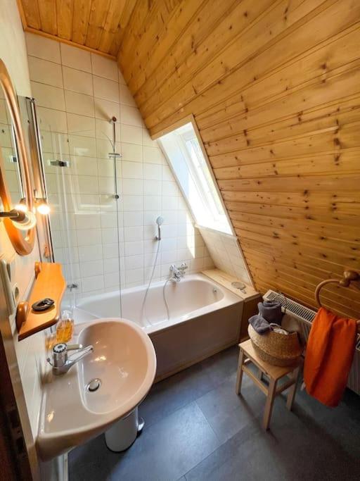 Koupelna v ubytování Ferienwohnung Baumkrone