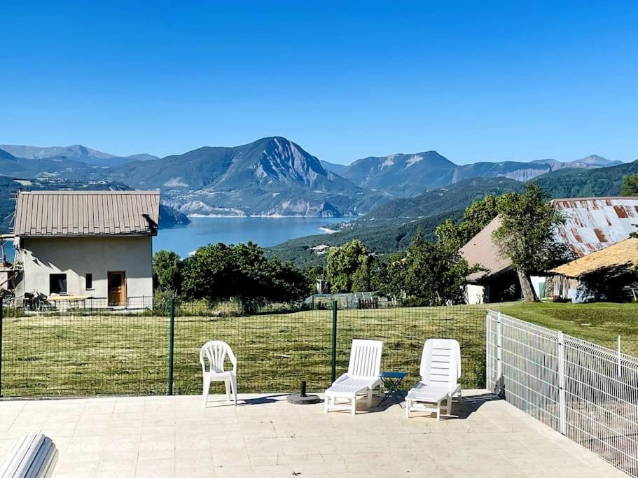 Peisaj natural din apropierea acestui apartament