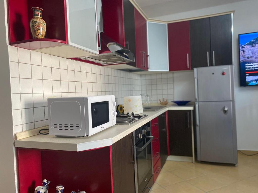 Nicole Apartments Rental - Imazhi 4