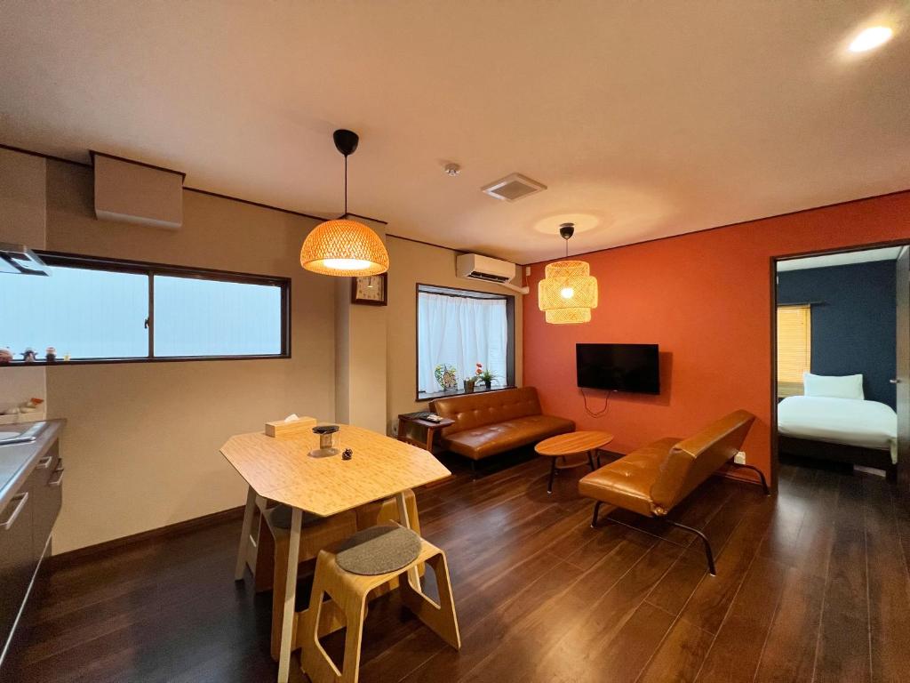 荣-和inn401