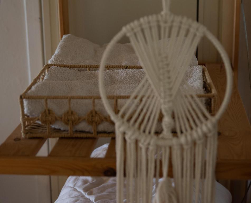 Postel nebo postele na pokoji v ubytování Harmony Inn